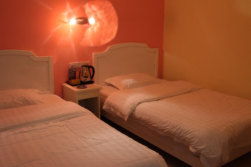 Yangshuo Romantic Inn يانغتشو المظهر الخارجي الصورة