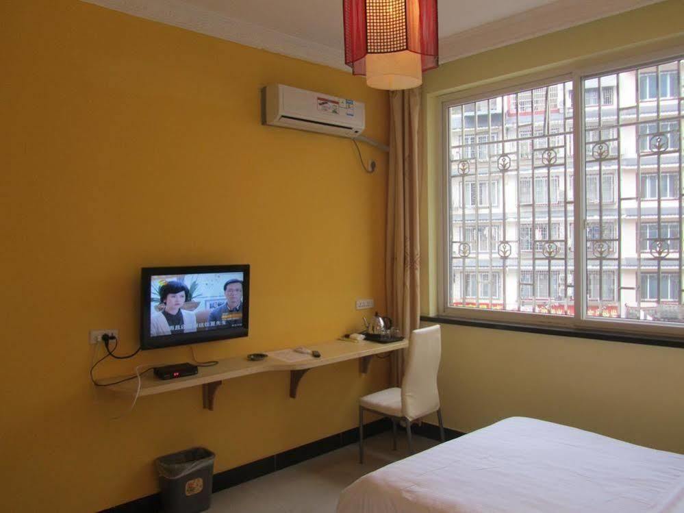 Yangshuo Romantic Inn يانغتشو المظهر الخارجي الصورة